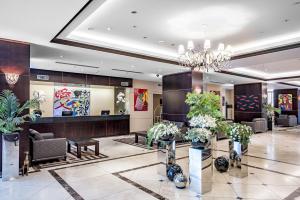 VILNIUS PARK PLAZA HOTEL, Restaurant & Terrace, Panorama Bar, Conference & Banquet Center