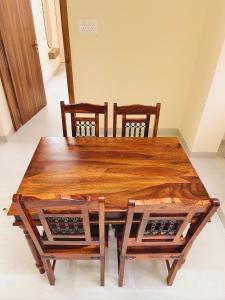 Owls Retreat 2BHK Modern AC Flat in Wakad Pune