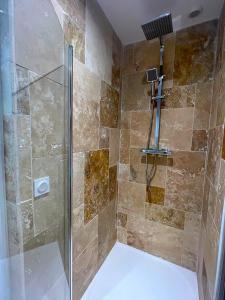 Appartements Evasion romantique & spa : photos des chambres