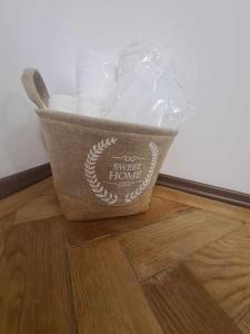 Madalinas House - Cozy Central 2-Bedroom Apartment