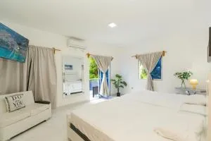 Crown ll-Guest Friendly-3 Bedrooms-Pool-Close to everything! - Sabana Grande