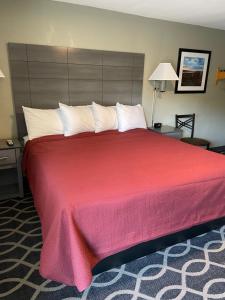 The Springwater Inn - 2hvězdičkové hotely ve městě Ithaca