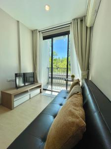 1 bedroom pool view in Bangtao