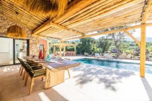 Villas Bergerie luxe moderne LOU TERRA : photos des chambres