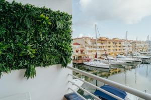 WELCS ESTUDIO 195 EMP con vistas al canal