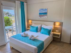 Yalos Beach Maisonettes