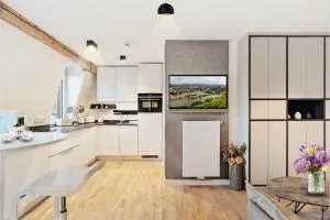 Modern Elegance in historical City Center - Ernzen