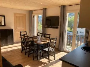 Appartement refait à neuf dans villa - Les Jarrands