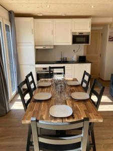 Appartement refait à neuf dans villa