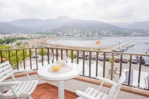 Port de la Selva Holidays Apart 2 - Port de la Selva