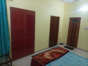 Om Bhawan