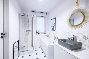 Luksusowy apartament blisko centrum, parking w garażu podziemnym