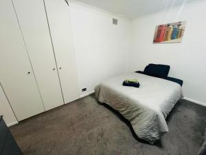 4 Bed room house near NTU Clifton campus