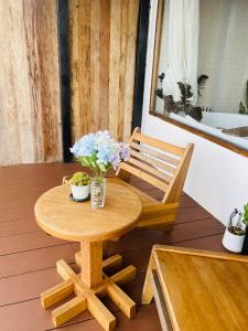 Gobgab Station room1