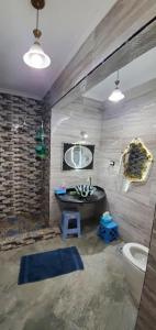 family appartment beside four seasons hotel with sea view