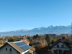 Appartements Spacieux T4 vue sur les Alpes : photos des chambres
