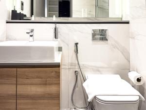 Select Stay-Studio in MAG 318 - Minutes to Dubai Mall