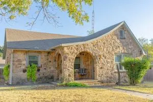 The Stone Cottage - Bowie