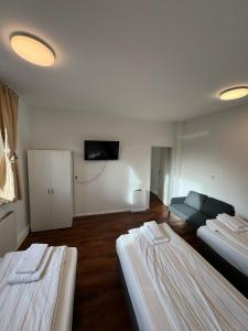 Ruhig gelegene Unterkünfte im Norden - Viel Platz für Gruppen und Monteure