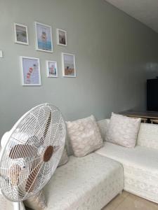 Brand new 2BR 2mins from the Beach with Fast WIFI