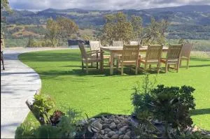 Spectacular vineyard views - Las Lomas