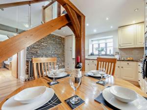 2 Bed in Narberth 72865