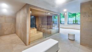 Hawana C310 - Garaż Basen Fitnes Bawialnia w CENIE- Nadmorskie Tarasy - Holiday City