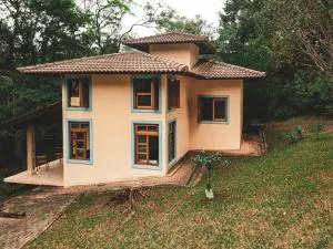 Chalé Encantador na Granja Viana - Carapicuíba