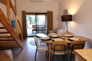 Appartements Residence de charme T3 avec piscine et acces plage : photos des chambres