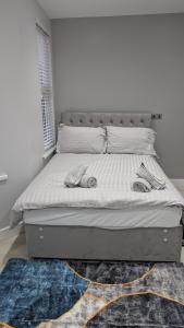 Family Friendly fully refurbished 3 bedroom, 3 bathroom property in London