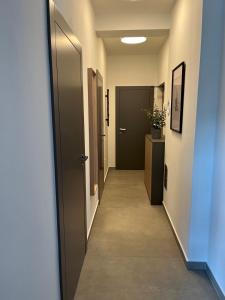 Apartment Lena - NEW, at seafront and with beach access!!! 