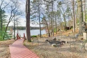 Deck, Grill and Views Lakefront Cottage in Harrison - Gladwin
