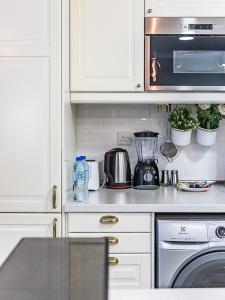 Luxury Modern 1BR-Concorde Tower 1-JLT