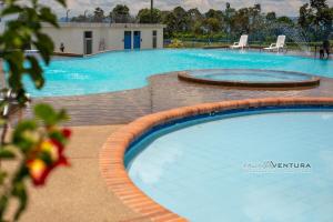 Apartahotel primer piso cerca Parque del Café