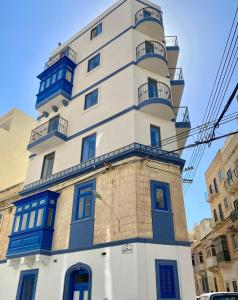 Cosy Modern Apartment in il-Gżira