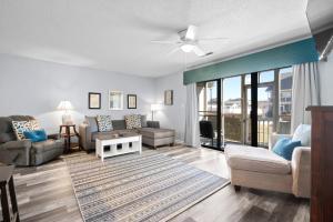 Emerald Escape-Ground Floor in Golf Colony