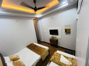 Hotel Advika Ujjain