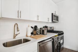 1290-10 New Renovated 2 Bedrooms in UES