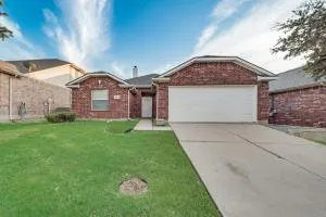 Luxury And Cozy Home 3BD, 2BATHS - Prosper