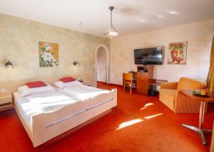 Standard Double Room room in Hotel Keindl