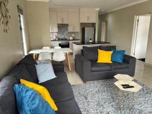 Modern Tranquil Stay