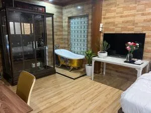 Hoa Giấy Hilltop Retreat - Ấp Long Liên