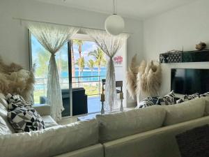 Luxury 1 Bedroom with Seaview Seawinds