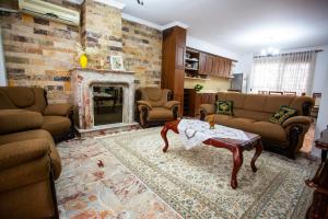 Klevi Apartment