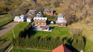 Брусний View House