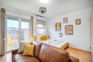 Dob Penthouse Residence