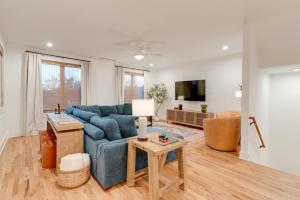 Luxury Home with Stunning Rooftop Views!