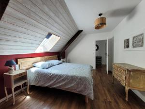 Appartements Gite de France Gite bournabas 4 epis - Gite de France 8 personnes MAE-6491 : photos des chambres