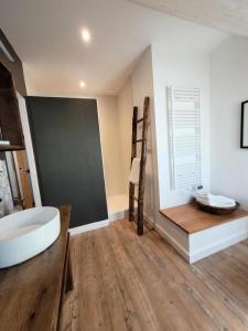 Appartements Gite de France Gite bournabas 4 epis - Gite de France 8 personnes MAE-6491 : photos des chambres