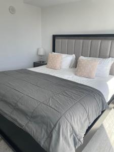 Miami Design District Amazing City Views Bayviews at Quadro By Rent4us